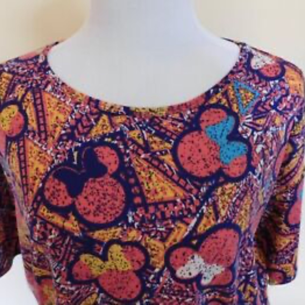 LulaRoe DISNEY Colorful top Size XS Tunic style Minnie Mouse shirt Irma NWT